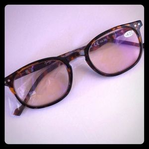 New 4.00 computer glasses with case